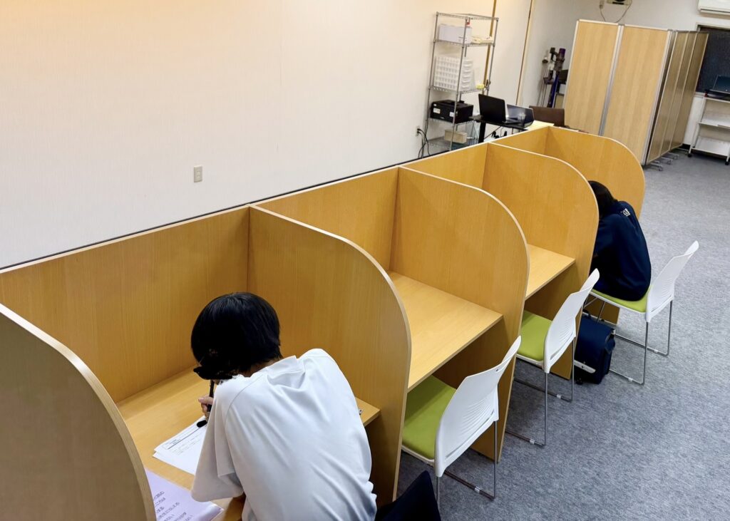 ROOT個別指導塾　住吉教室 上田市の高校受験 個別指導 | Smile School